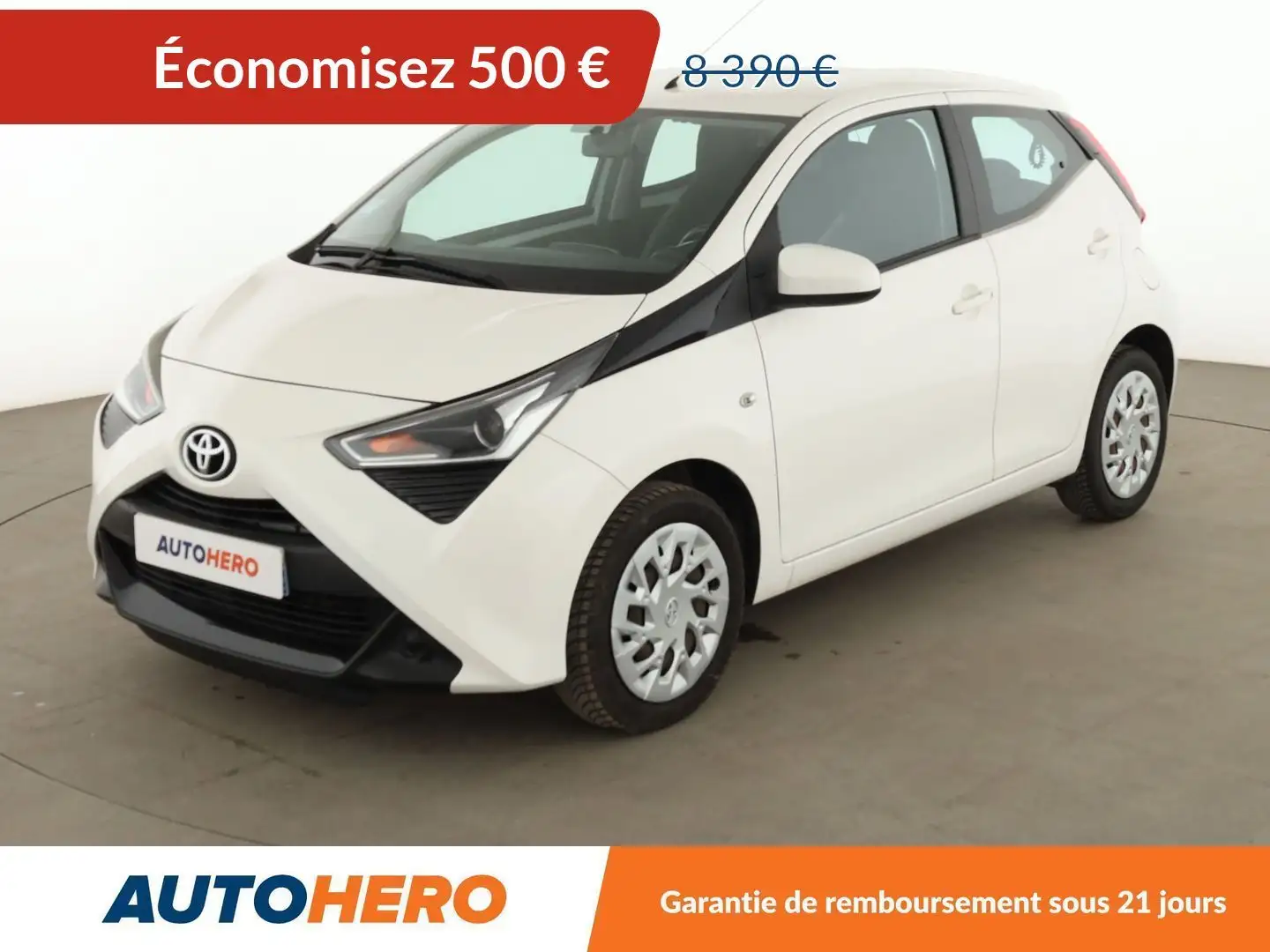Toyota Aygo 1.0 VVT-i X-Play Blanc - 1