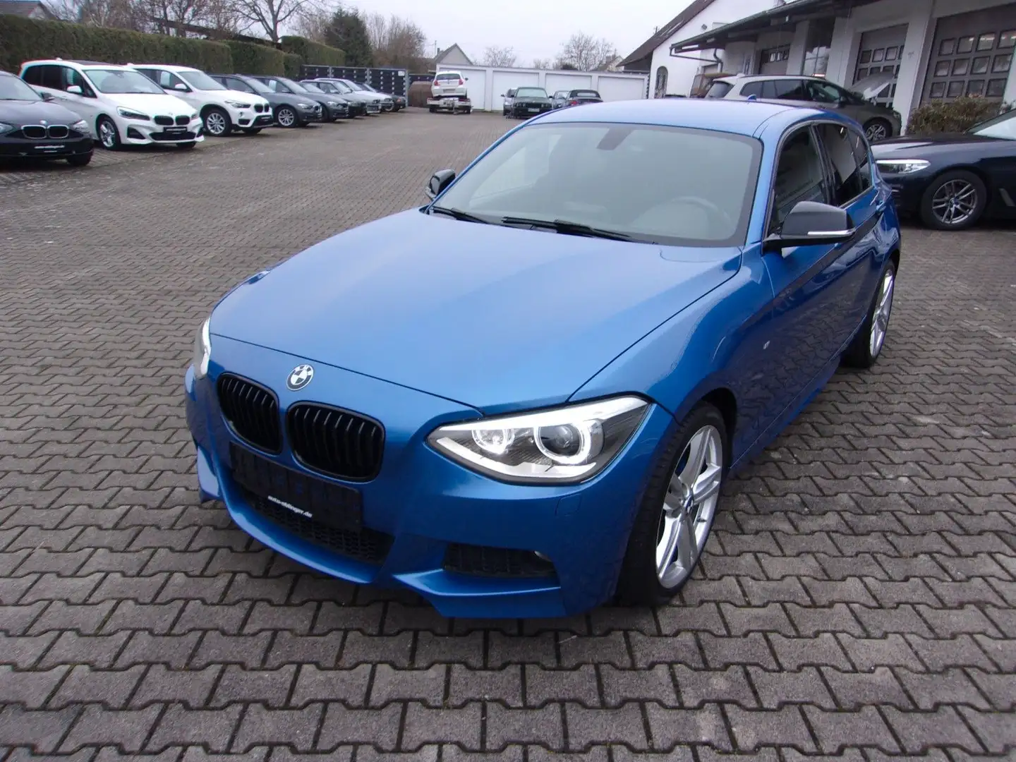 BMW 116 i M-Sportpaket Bleu - 2