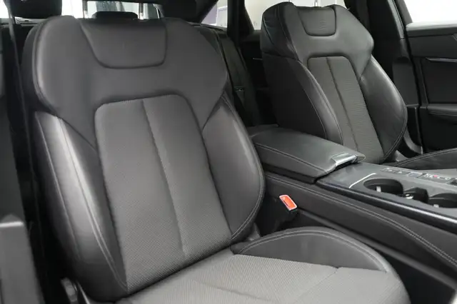 Audi A6 view 9