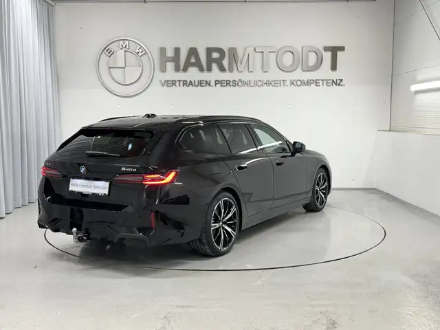 BMW M view 6