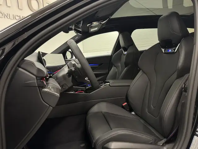 BMW M view 13