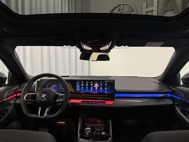 BMW M view 9