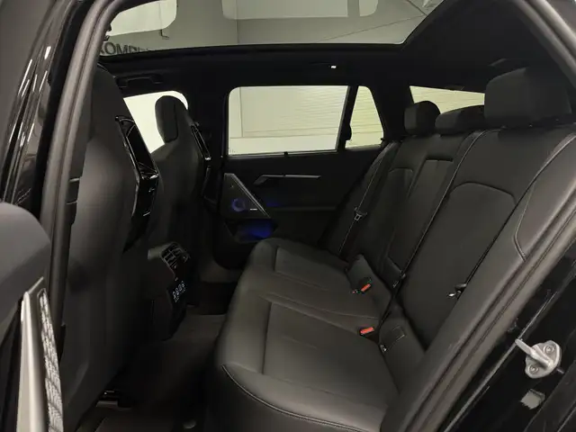 BMW M view 14