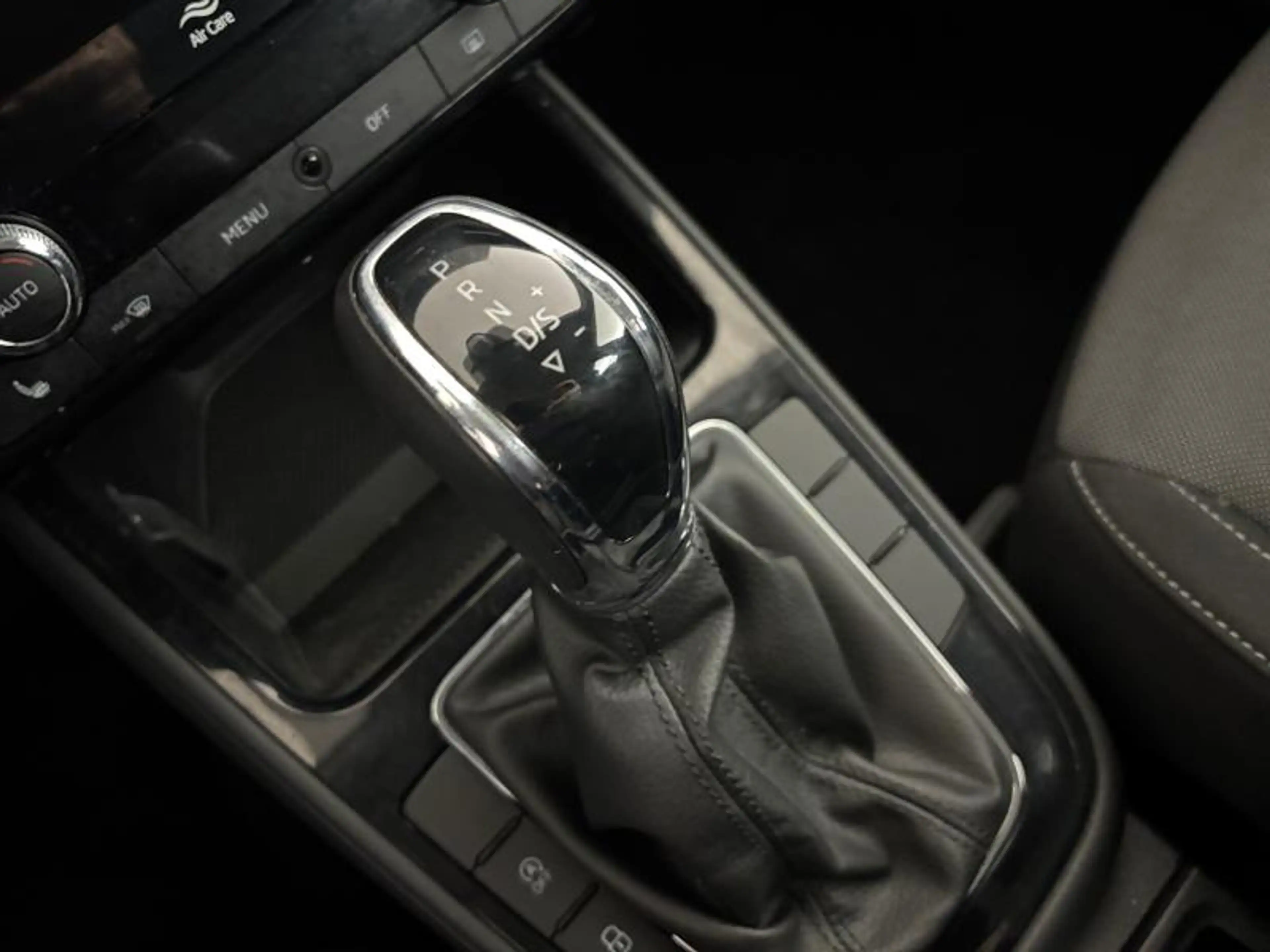 Skoda Fabia Ambition | 1.0 tsi | Boite auto | Carplay | Capteu — photo 13