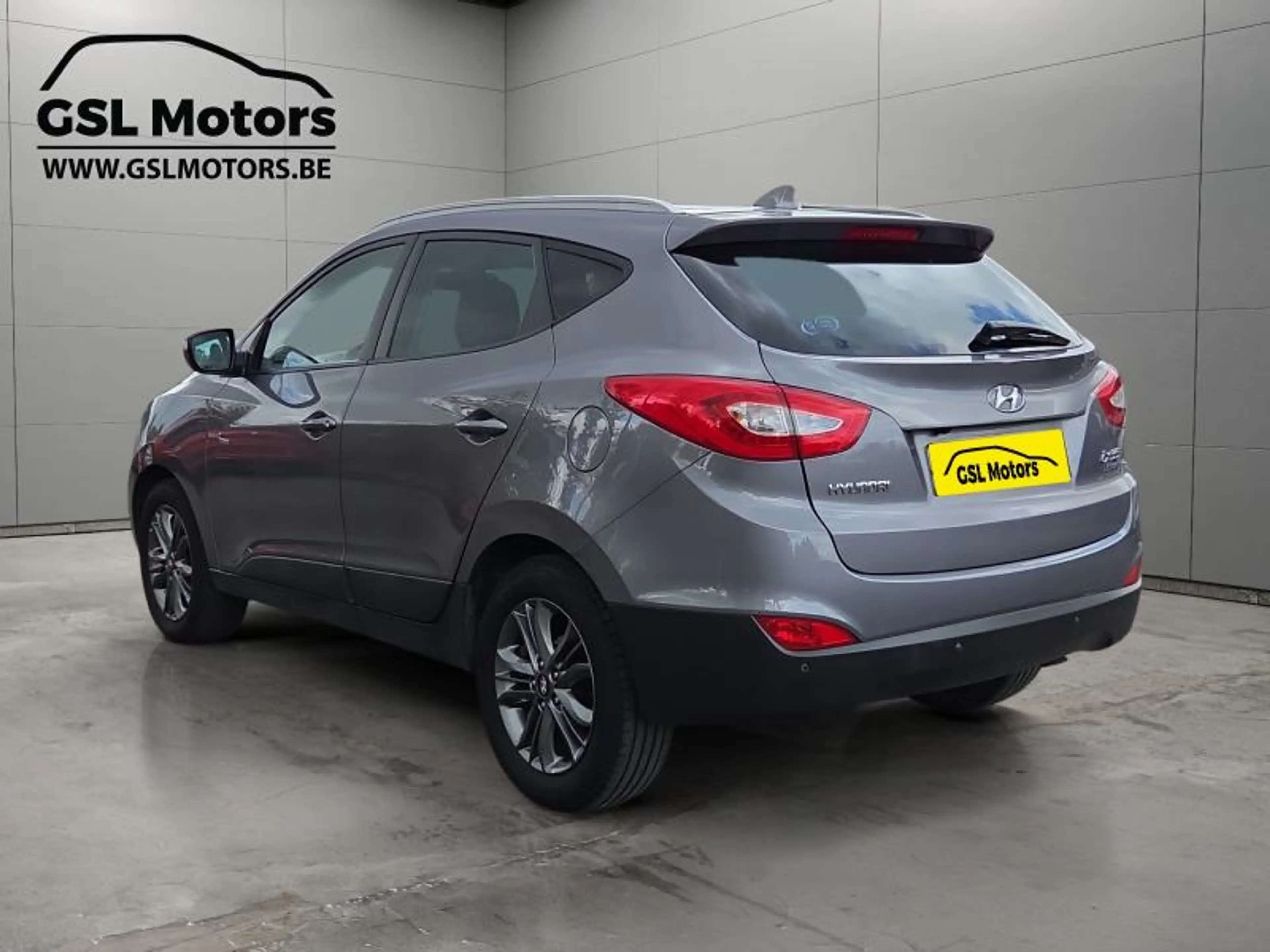 Hyundai iX35 1.7 116cv Gris 01/16 Airco GPS Bluetooth — photo 7