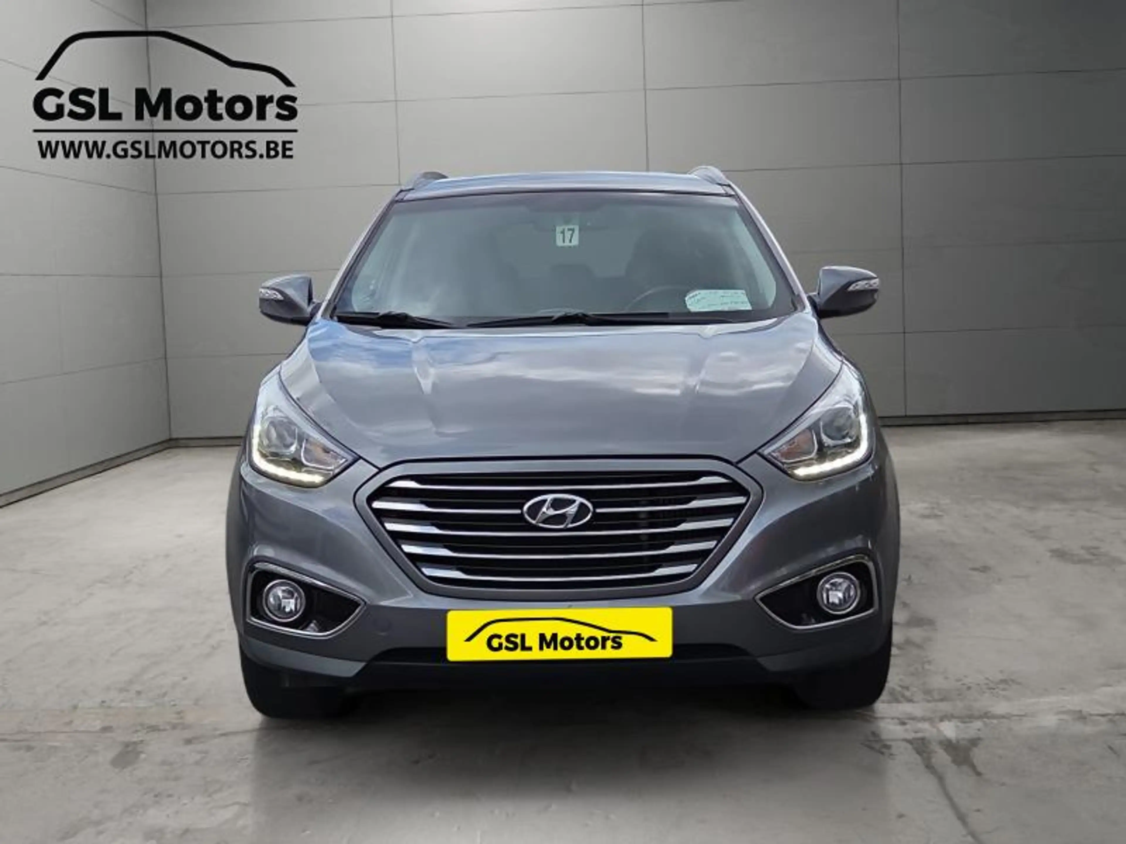 Hyundai iX35 1.7 116cv Gris 01/16 Airco GPS Bluetooth — photo 2