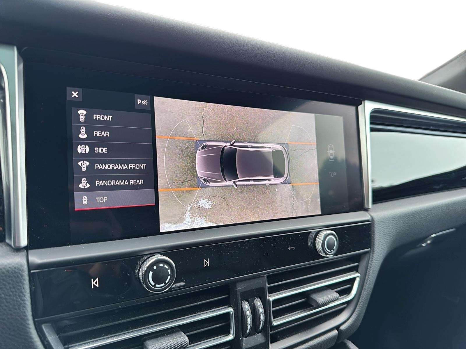 2024 Porsche Macan S thumb 32