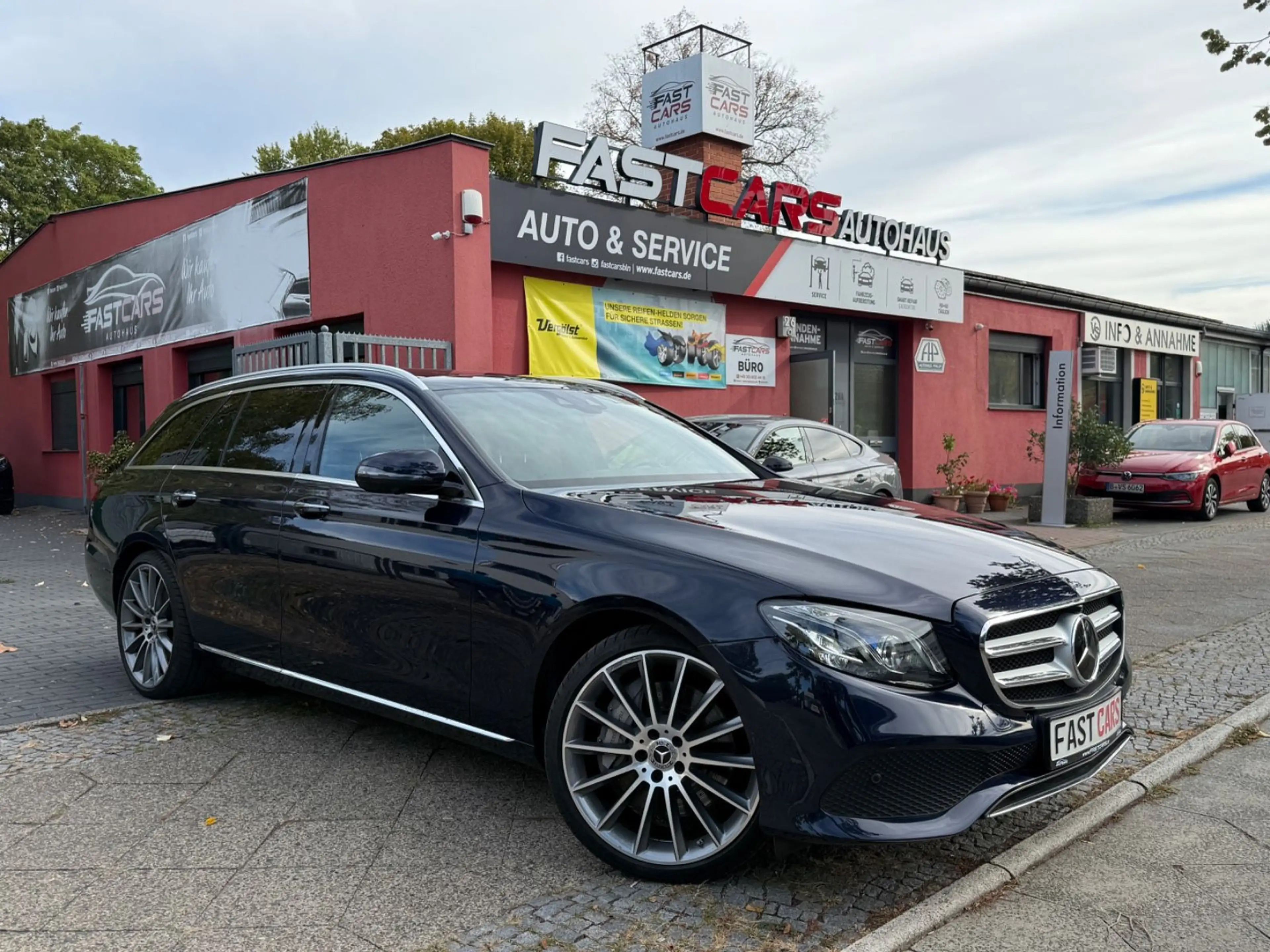 Mercedes-Benz E 400 Avantgarde 4Matic Burmester Head-Up Pano