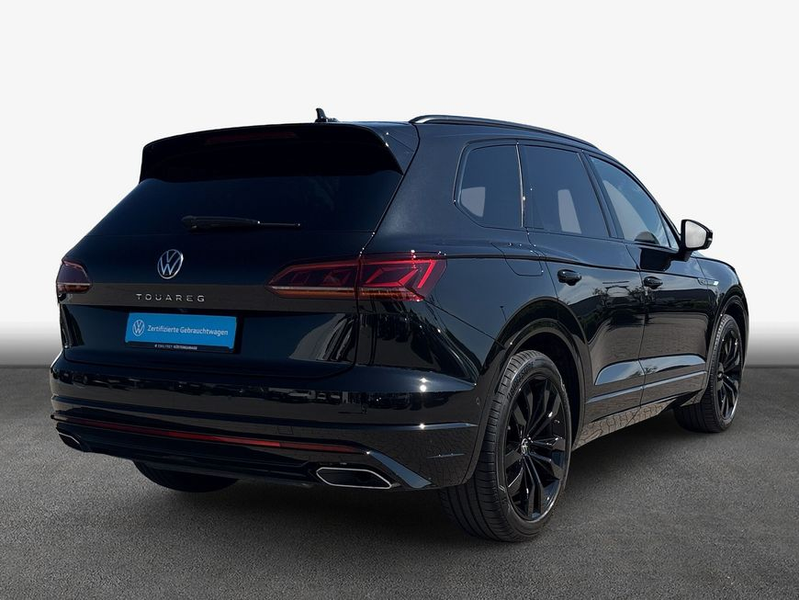 Volkswagen Touareg 3.0 TDI Tip. R-Line Black Style AHK/Matrix — photo 2