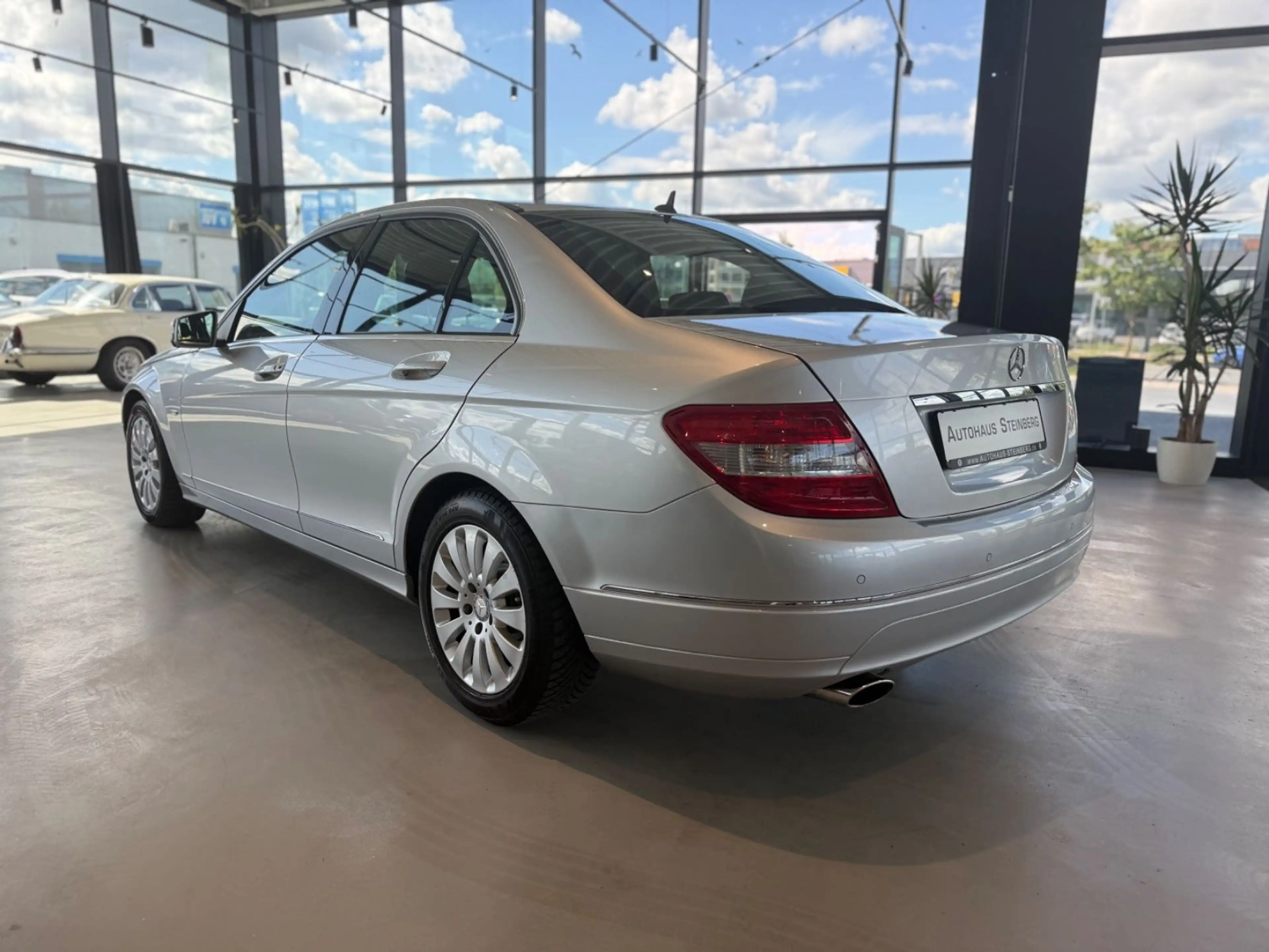 Mercedes-Benz C 200 AUTOMATIK+NAVI+SHZ+TEMPOMAT+PDC C 200 C Li — photo 5