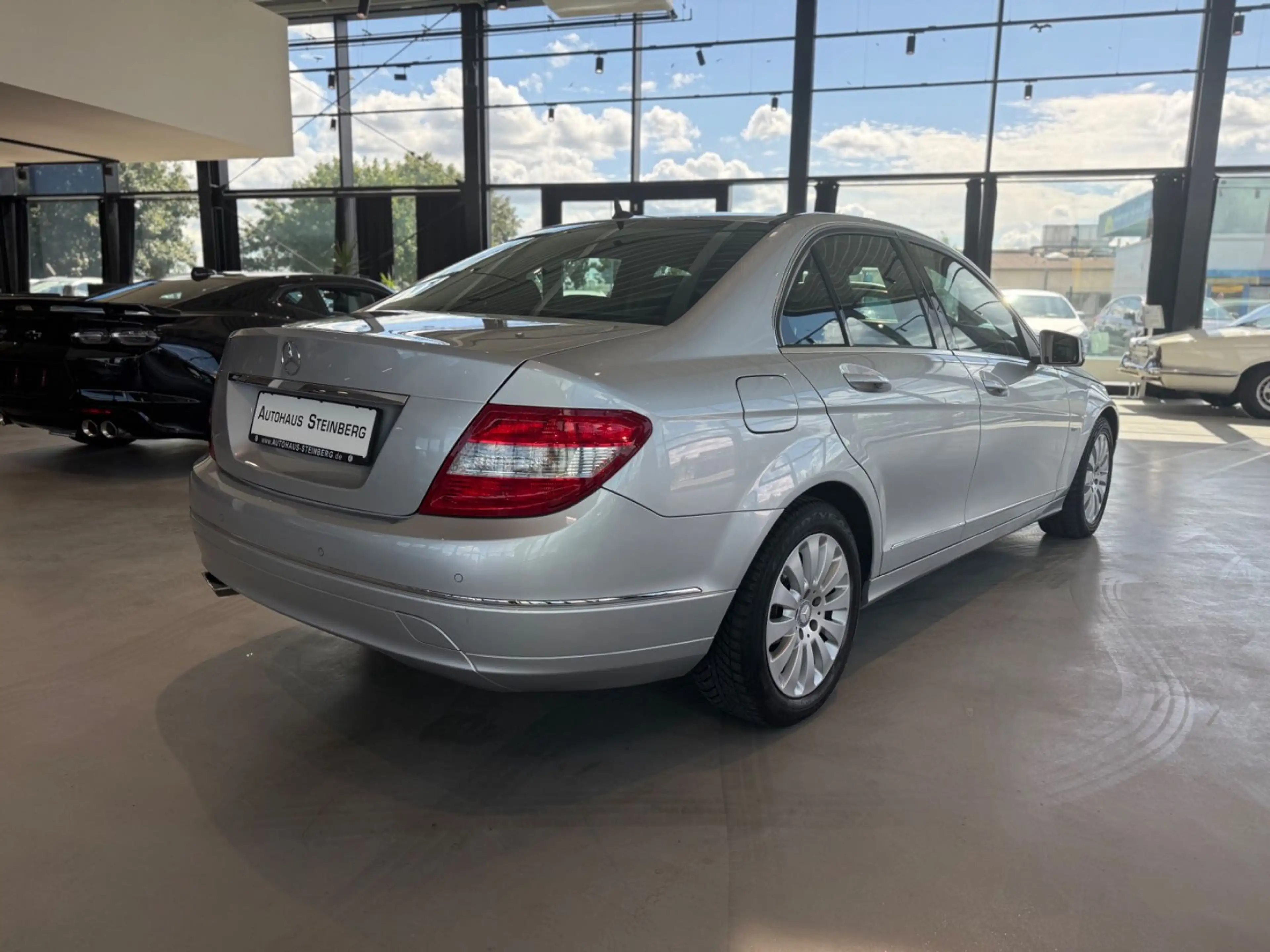 Mercedes-Benz C 200 AUTOMATIK+NAVI+SHZ+TEMPOMAT+PDC C 200 C Li — photo 10