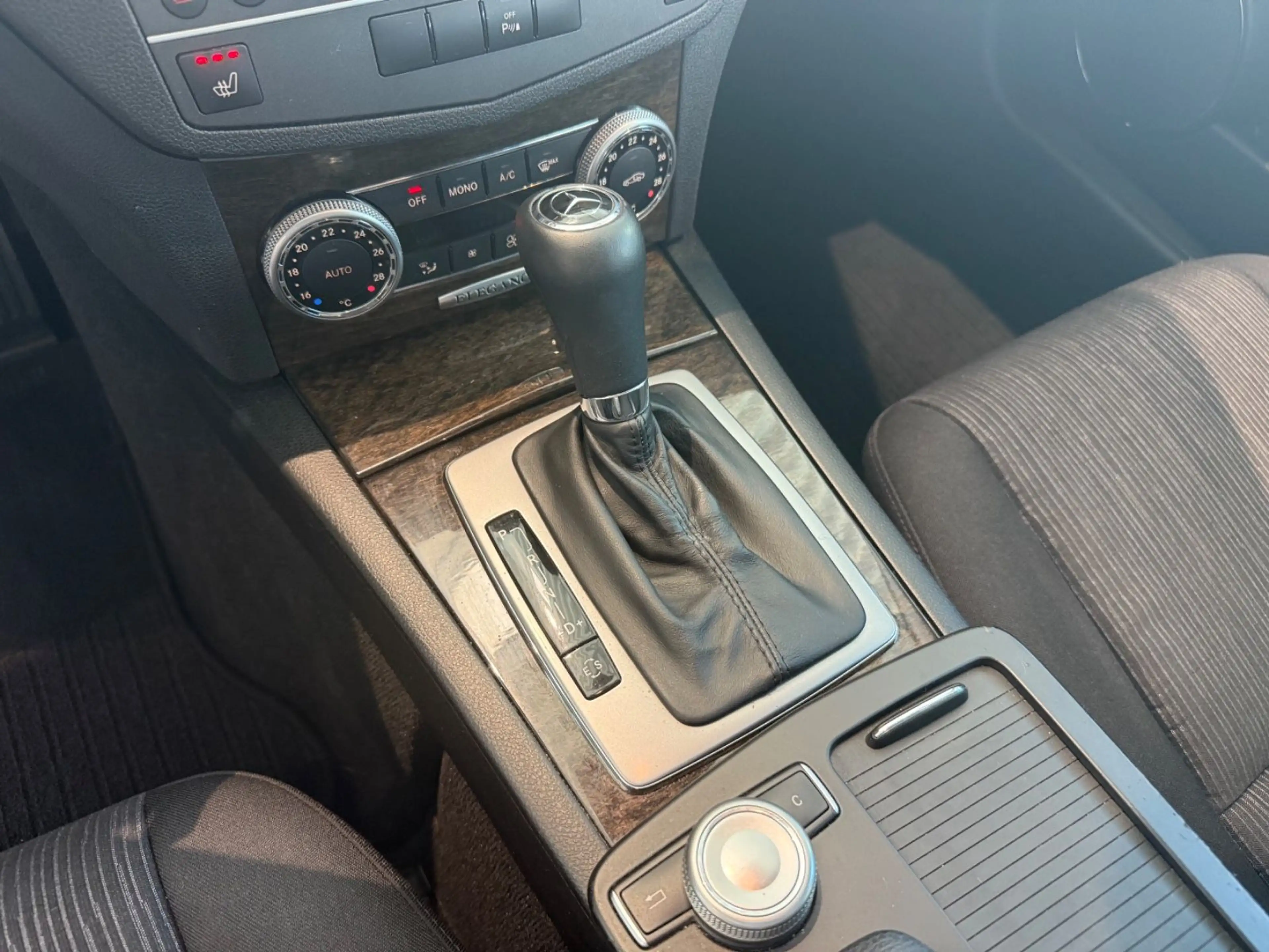 Mercedes-Benz C 200 AUTOMATIK+NAVI+SHZ+TEMPOMAT+PDC C 200 C Li — photo 13