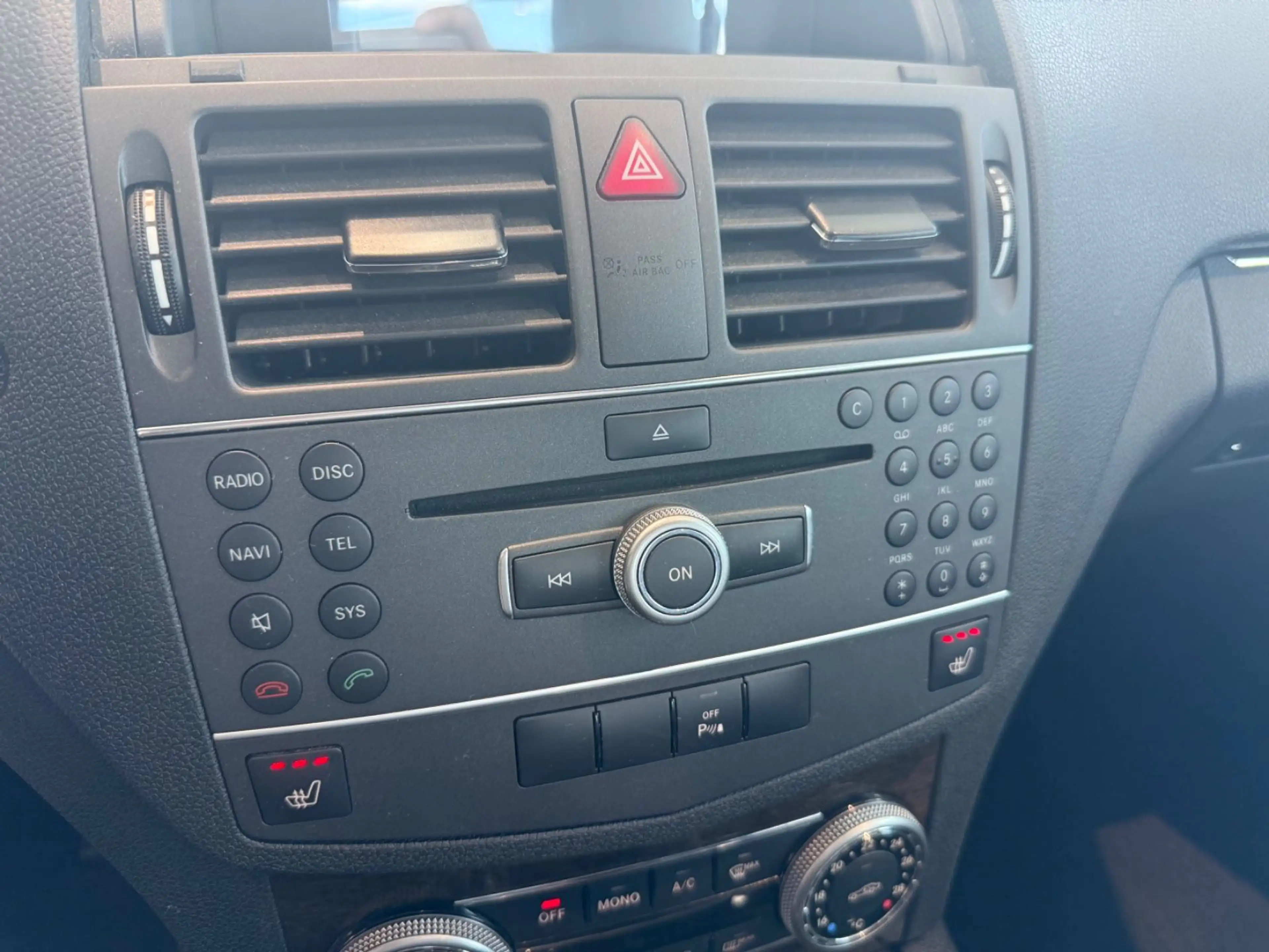 Mercedes-Benz C 200 AUTOMATIK+NAVI+SHZ+TEMPOMAT+PDC C 200 C Li — photo 12
