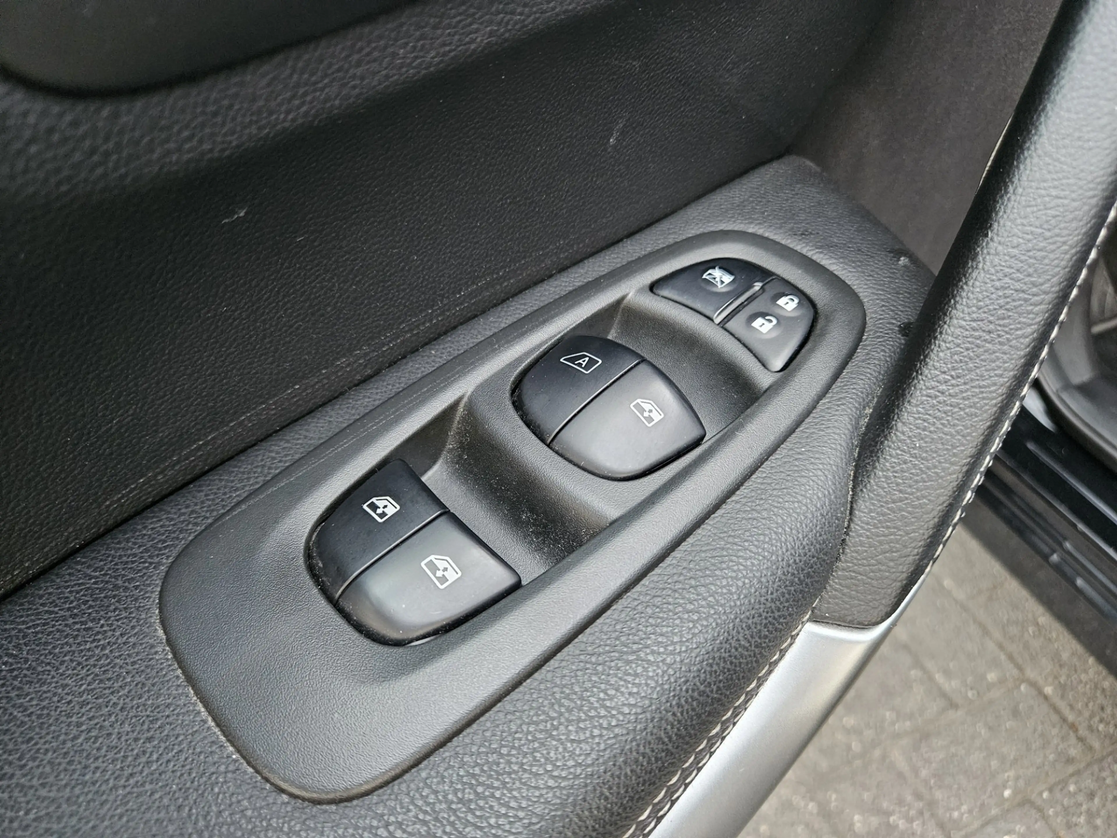 Renault Kadjar 1.2 TCe Bose LED! Camera! Airco/Clima! Nette Auto! — photo 17