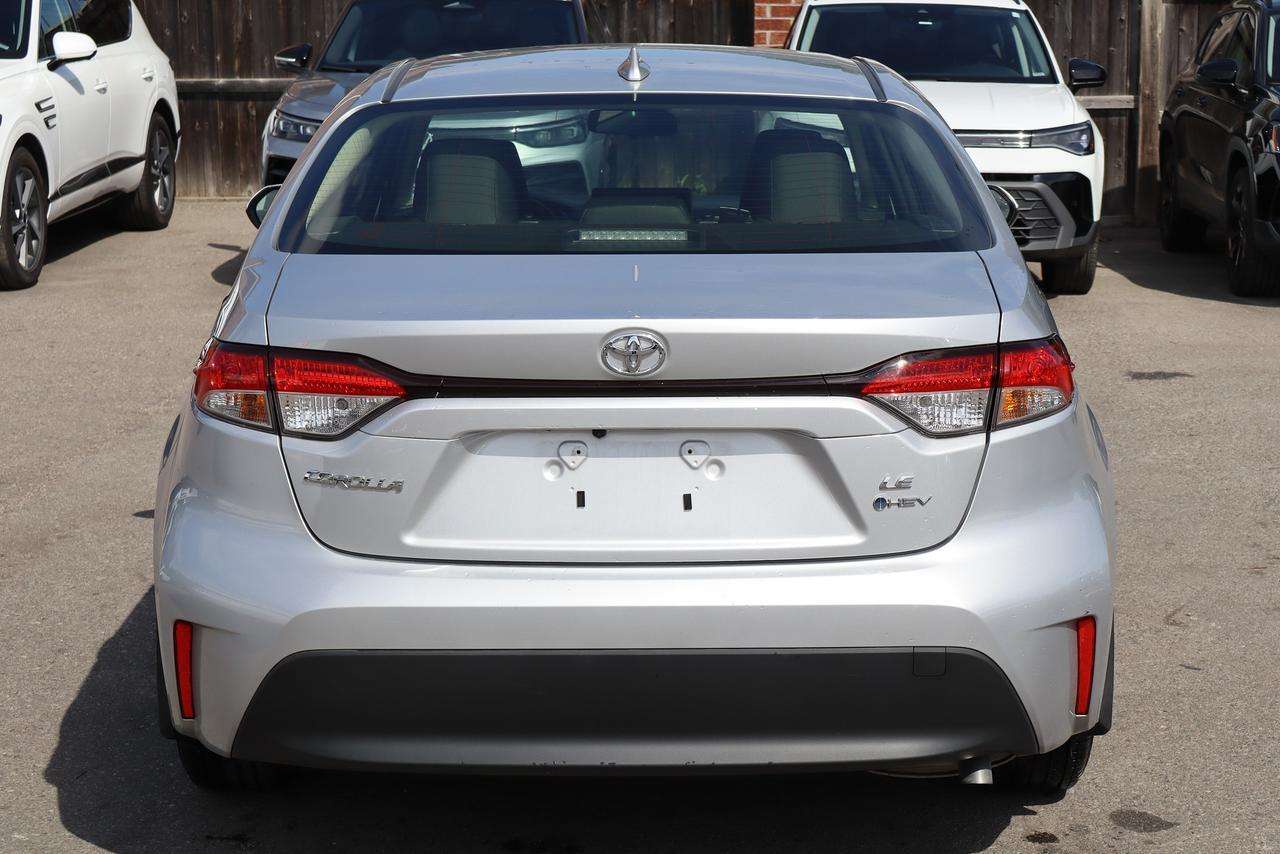 2026 Toyota Corolla Hybrid LE — photo 1
