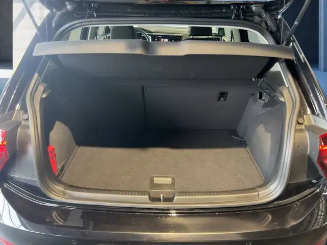 Volkswagen Polo view 20