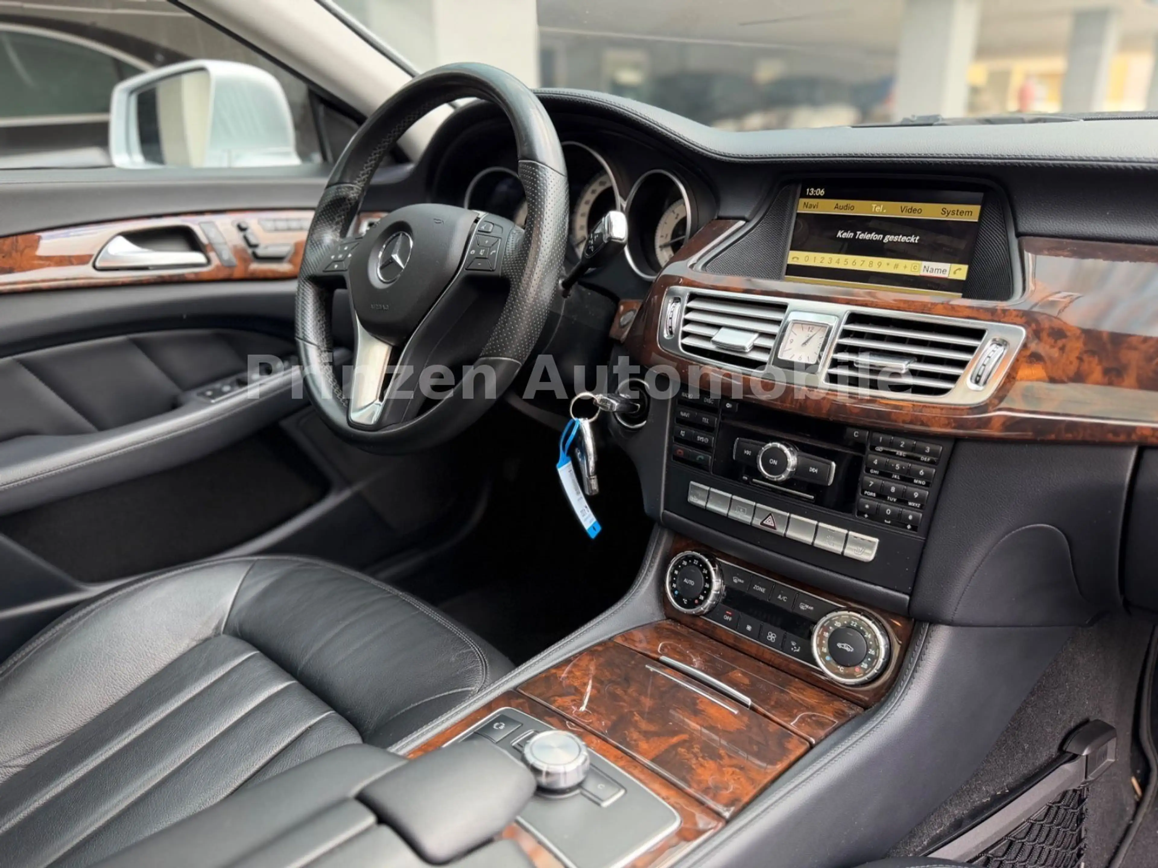 Mercedes-Benz CLS 350 CDI BlueE*Aut*S.Dach*Leder*2.Hand — photo 14