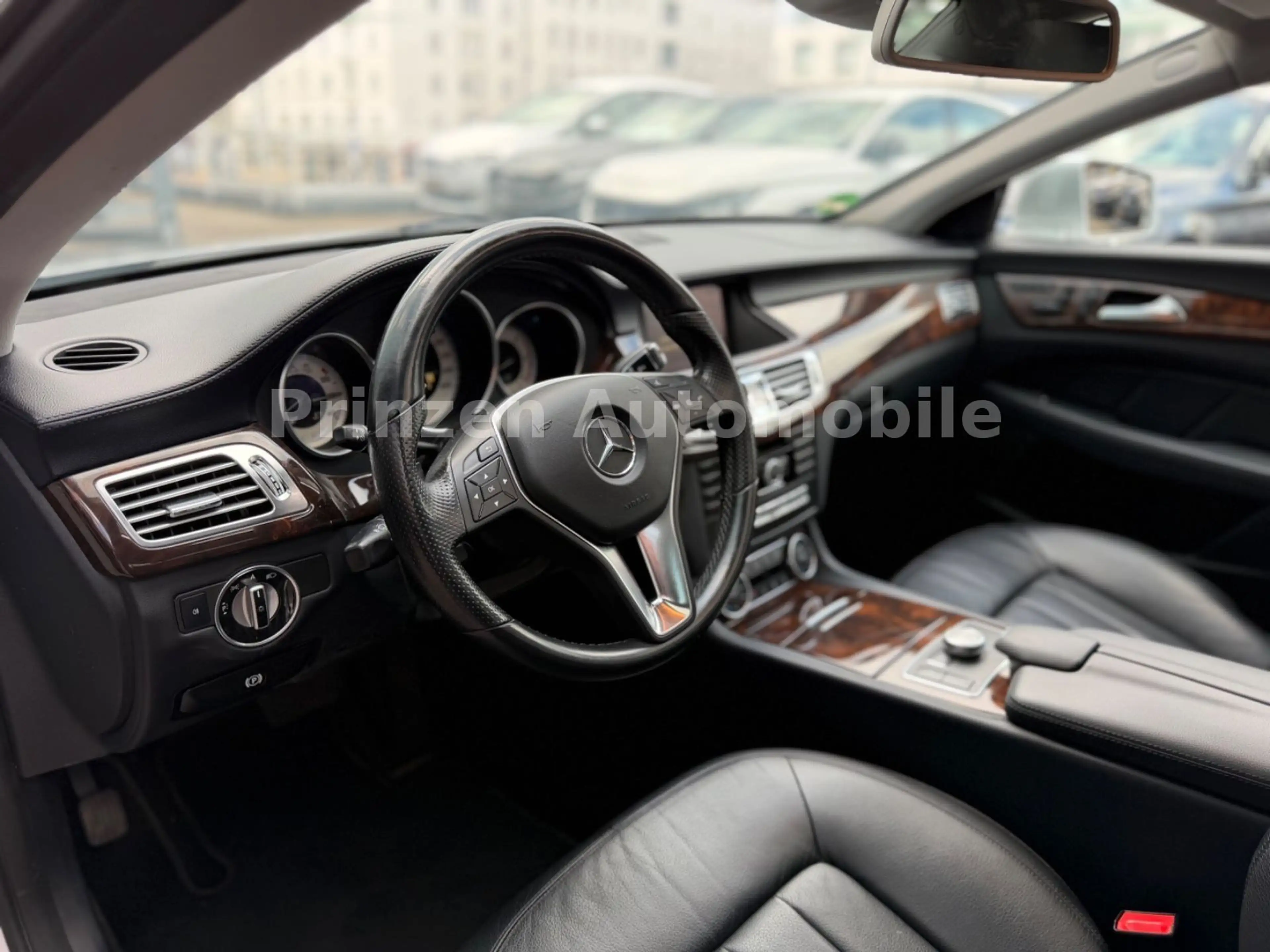 Mercedes-Benz CLS 350 CDI BlueE*Aut*S.Dach*Leder*2.Hand — photo 8