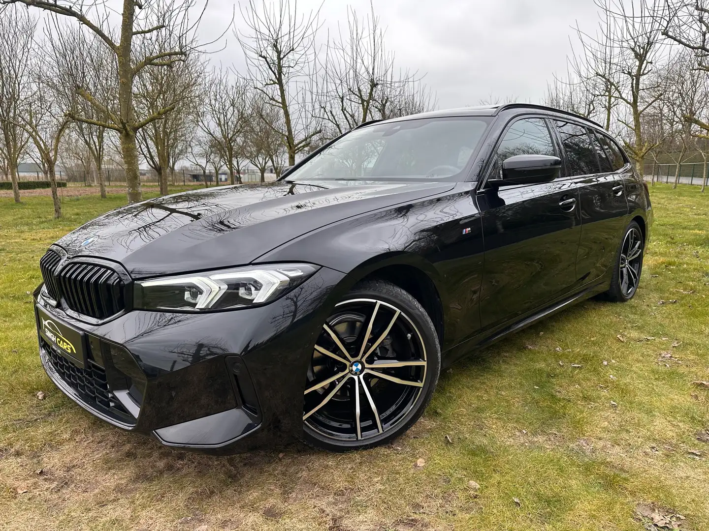 BMW 316 Touring dA M Sport - Pano - Led -BTW Czarny - 1