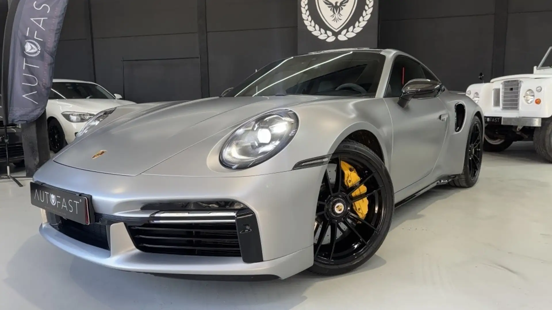 Porsche 992 Turbo S Coupé PDK Gris - 1