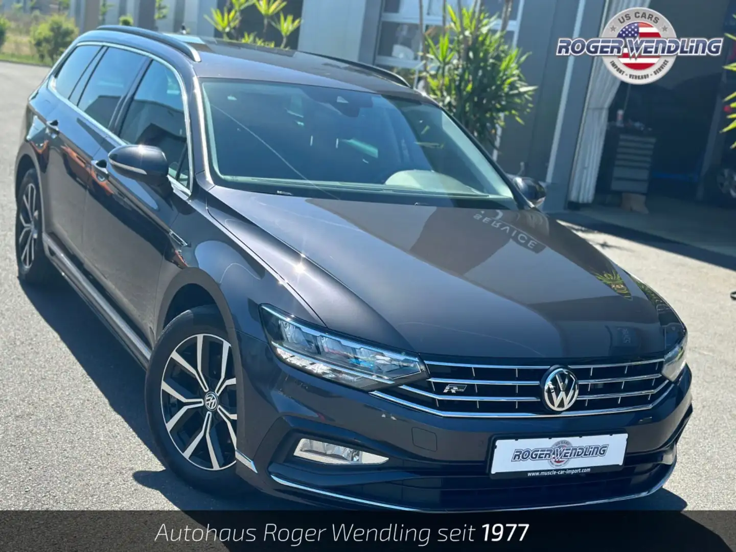Volkswagen Passat Variant VARIANT BUSINESS R Line AHK 1. Hand WR +SR LED Gris - 1