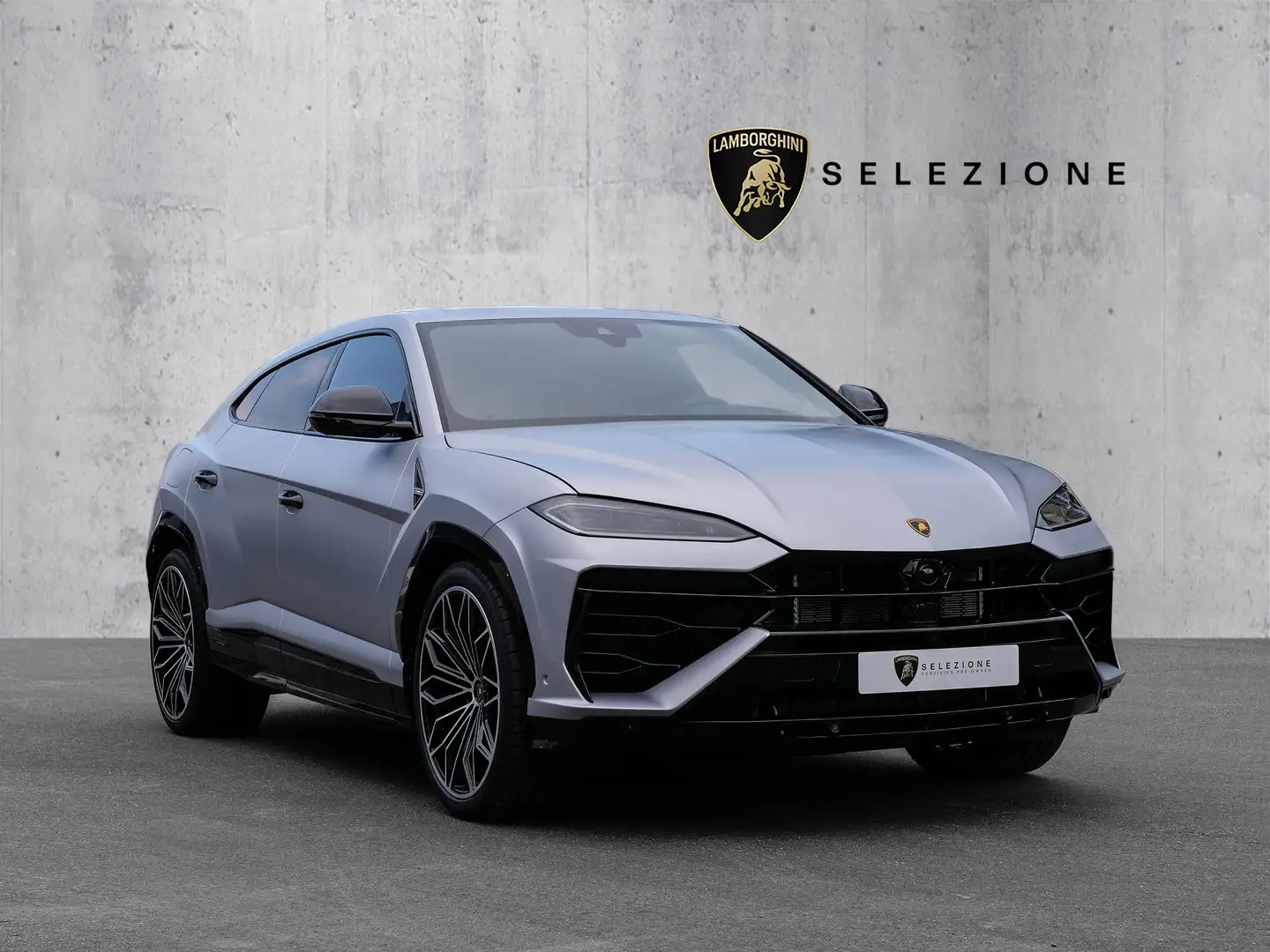 Lamborghini Urus SE Grigio Nimbus Matt, Akrapovic, PPF XPEL Grau - 1