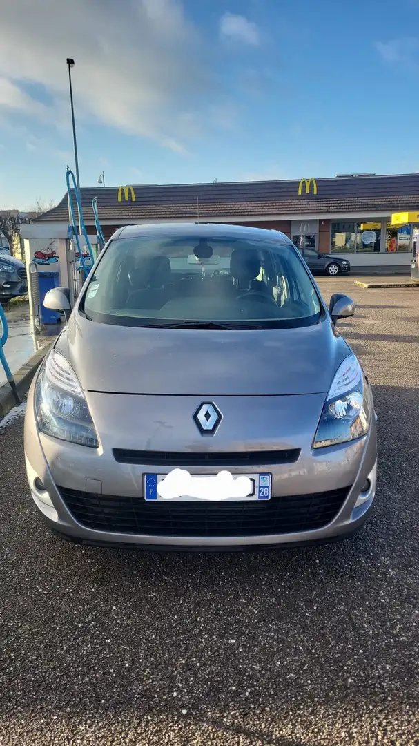 Renault Scenic III dCi 130 Expression - 1