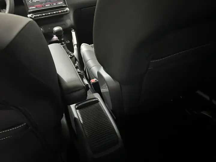 Citroën C3 Aircross PureTech S&S Feel Pack (2021) 2021, foto 15