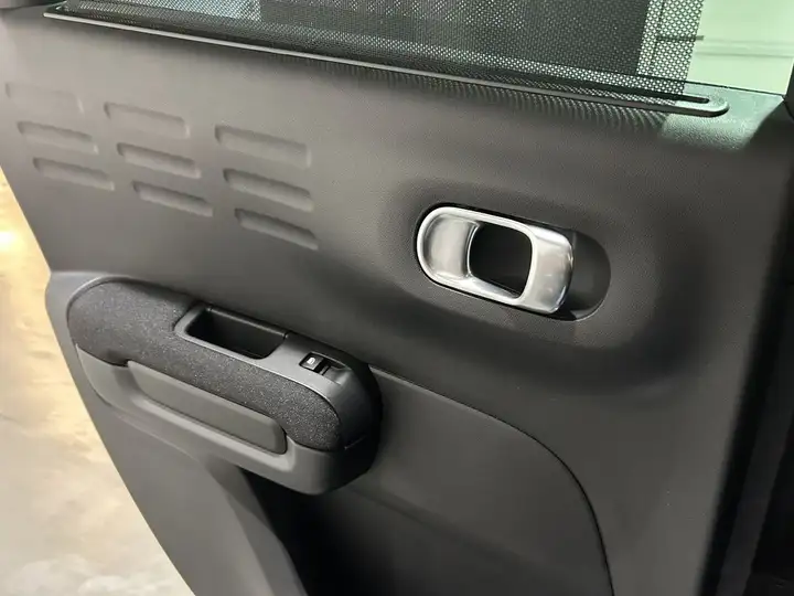 Citroën C3 Aircross PureTech S&S Feel Pack (2021) 2021, foto 18