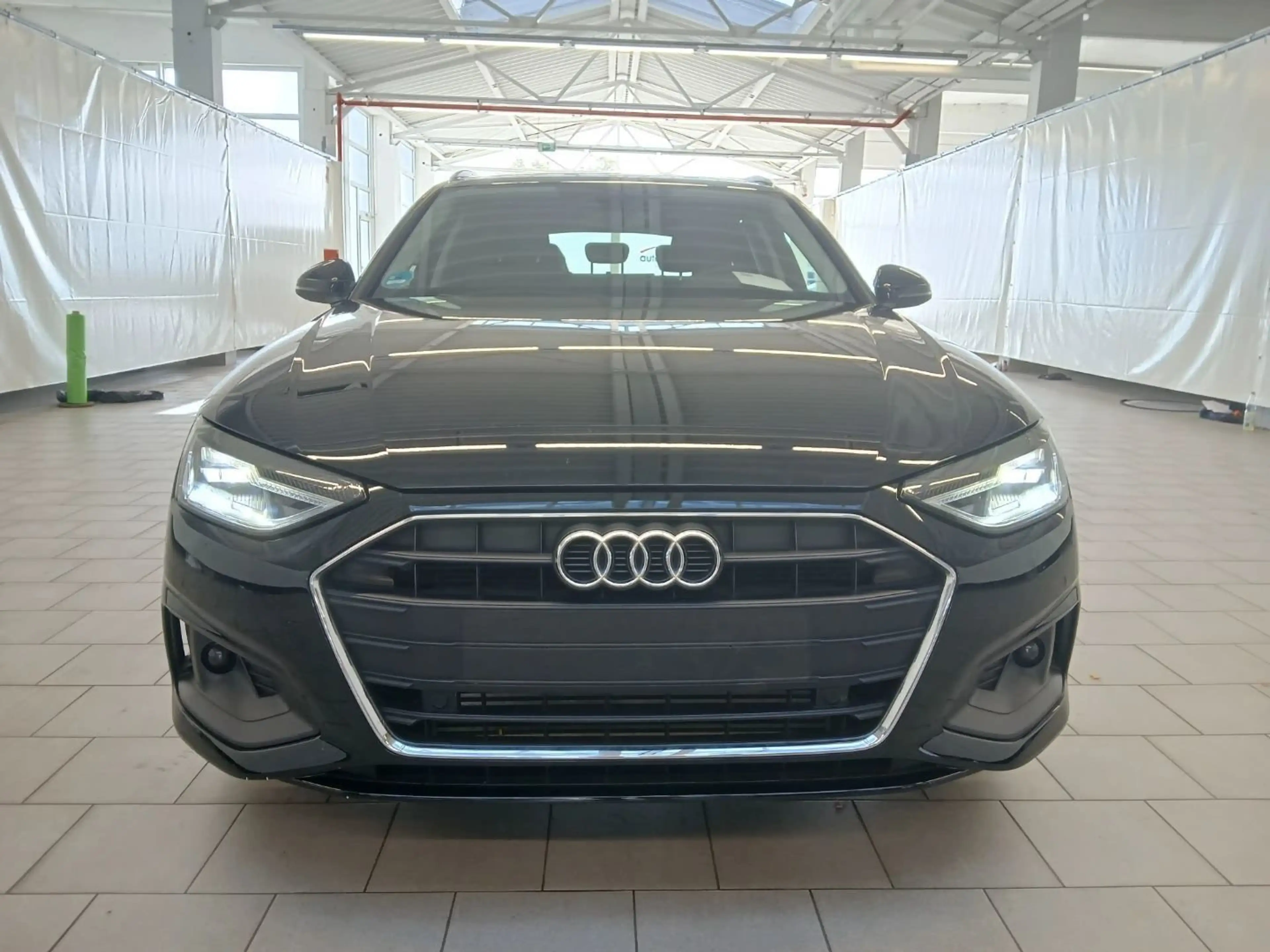 Audi A4 Avant 35 TFSI S-tronic SHZ AHK LED RFK ALU — photo 3