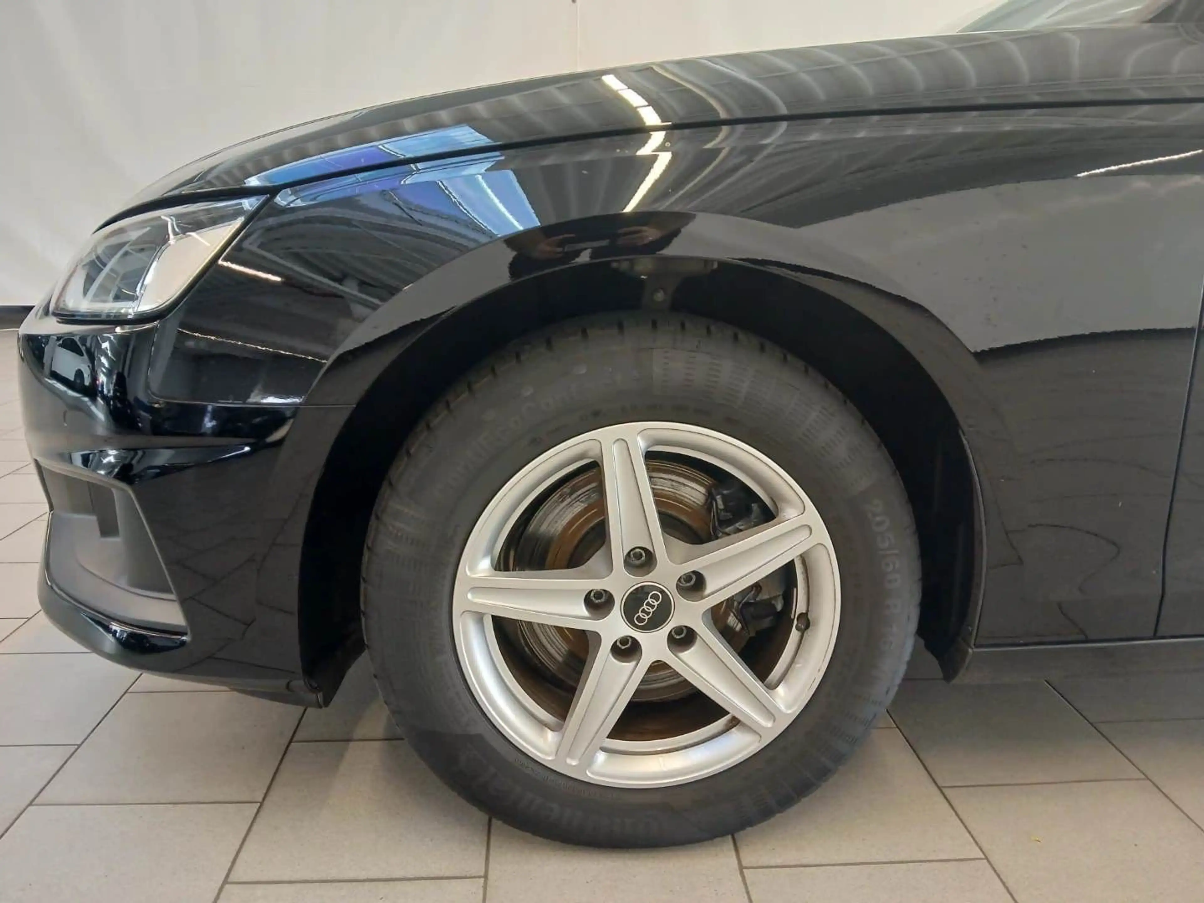 Audi A4 Avant 35 TFSI S-tronic SHZ AHK LED RFK ALU — photo 11