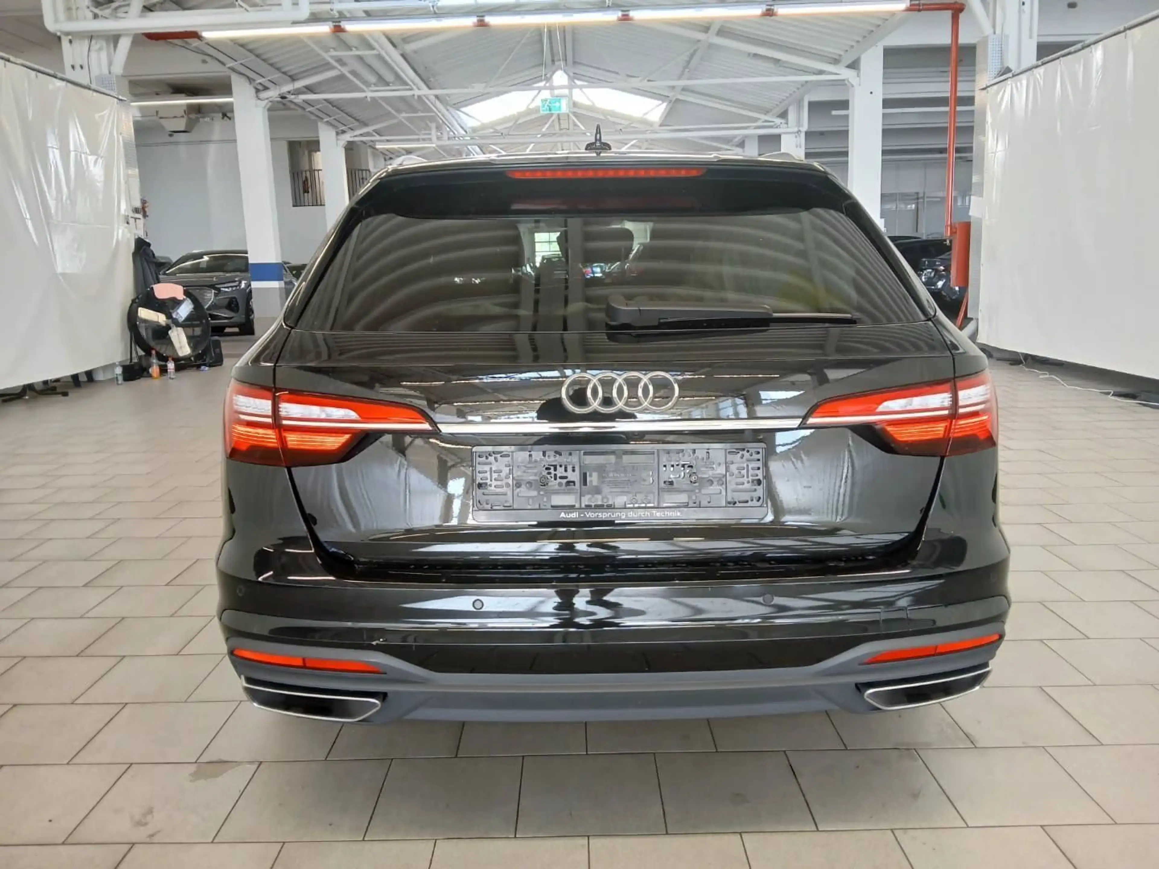 Audi A4 Avant 35 TFSI S-tronic SHZ AHK LED RFK ALU — photo 6