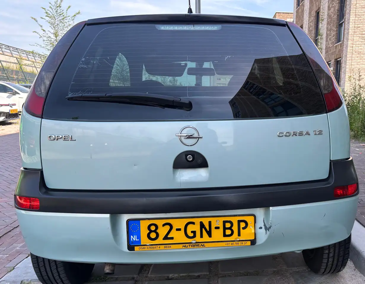 Opel Corsa 1.2-16V Sport, foto 3