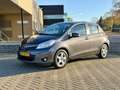 Toyota Yaris 1.3 VVT-i Aspiration [ camera,airco,lmv ] Grau - thumbnail 1