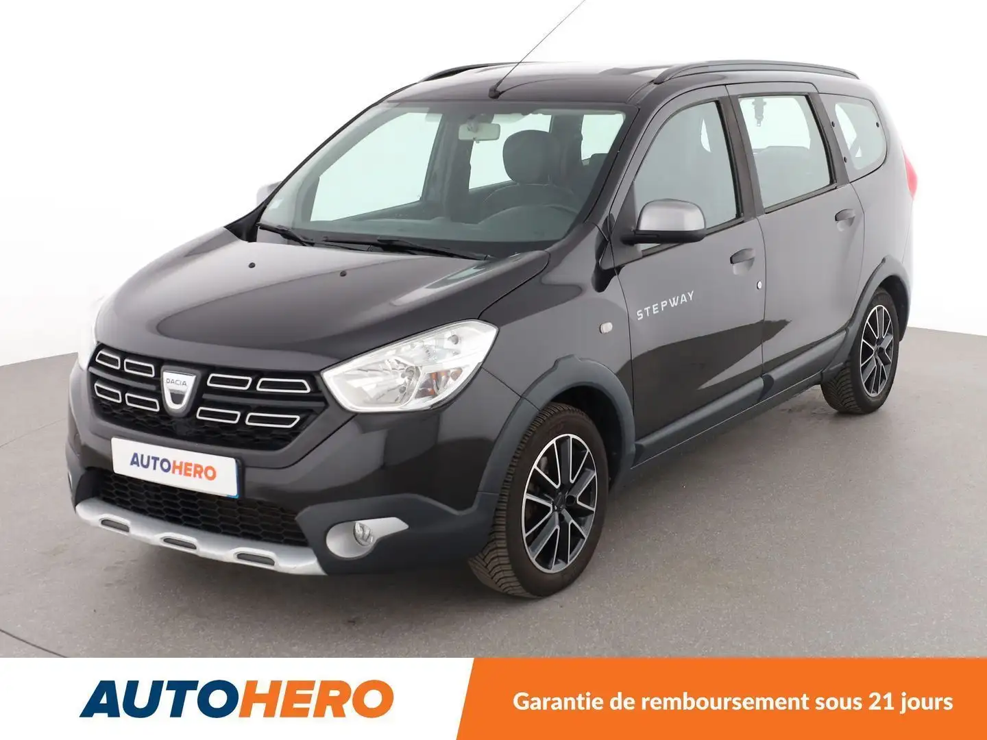Dacia Lodgy 1.2 TCe Explorer Noir - 1