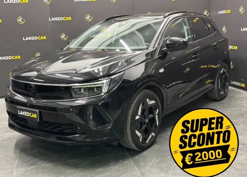Opel Grandland, 1.6 PHEV GSE AWD 300CV *DIVERSI COLORI*, colore nero, 2023, ibrida | usata in vendita da LANZOCAR