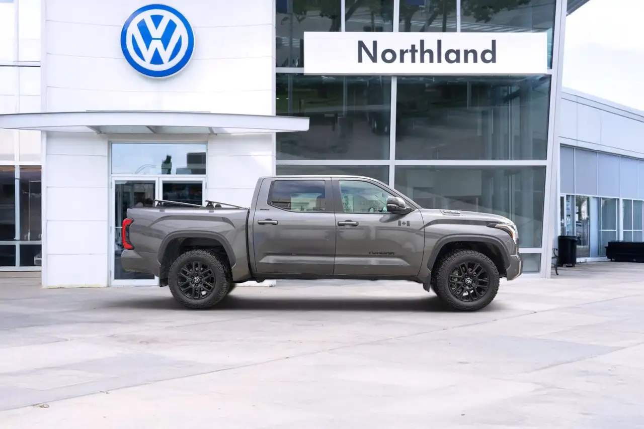 Toyota Tundra photo Toyota Tundra
