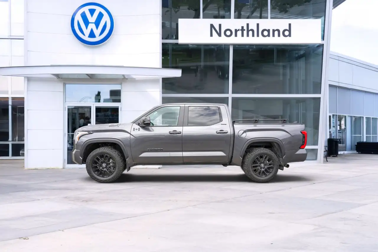 Toyota Tundra photo Toyota Tundra