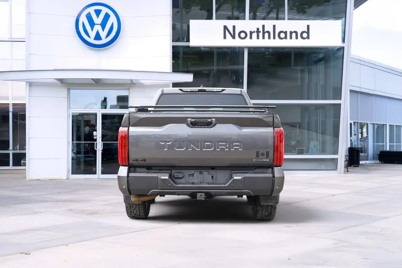 Toyota Tundra photo Toyota Tundra