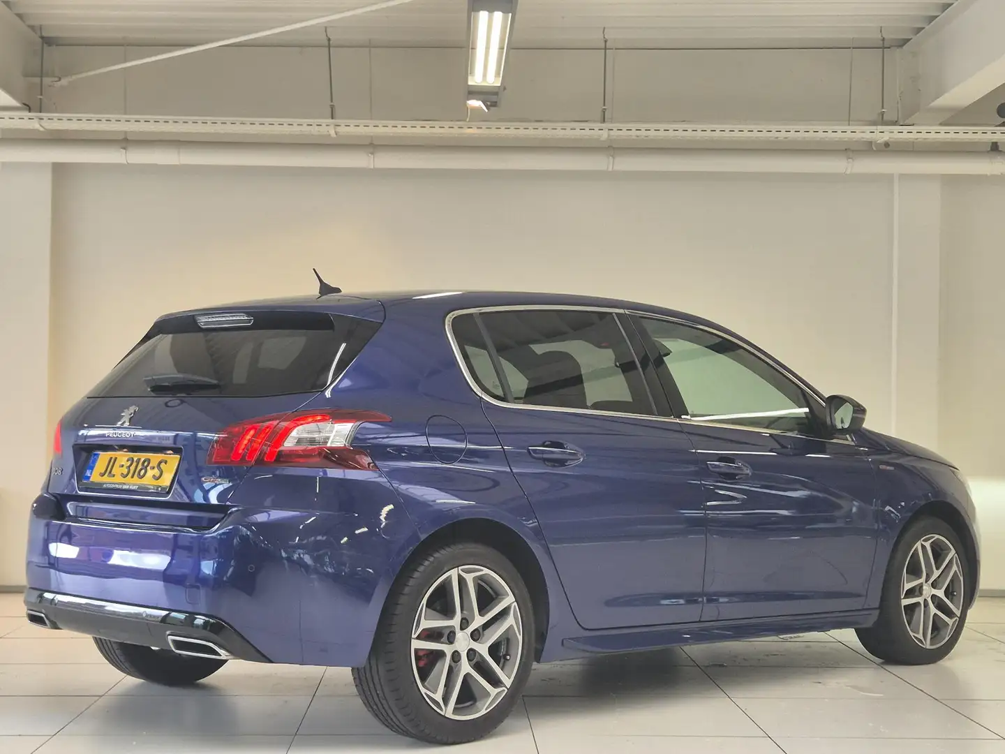 Peugeot 308 1.2 PureTech GT-line | Navigatie | Achteruitrijcam Blauw - 2