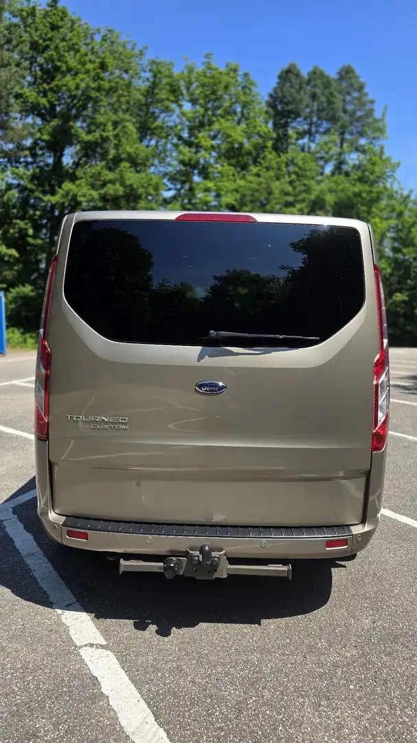 Ford Transit Custom 320 L1 Tourneo Titanium Grau - 2