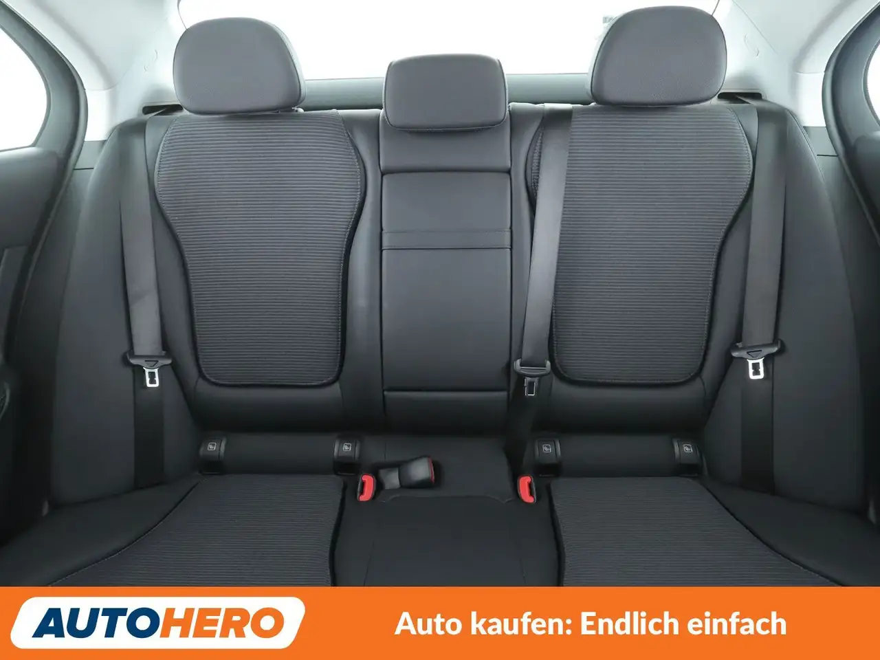 Mercedes-Benz C-Class C 220 d Mild-Hybrid Avantgarde Aut.*LED*ACC*PDC*SH, миниатюра 15