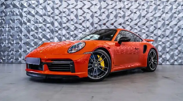 Porsche 992 Turbo S Coupé PDK