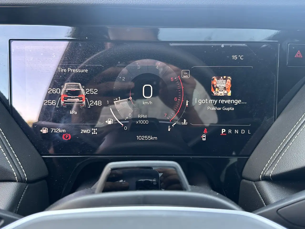 GMC Yukon снимка GMC Yukon