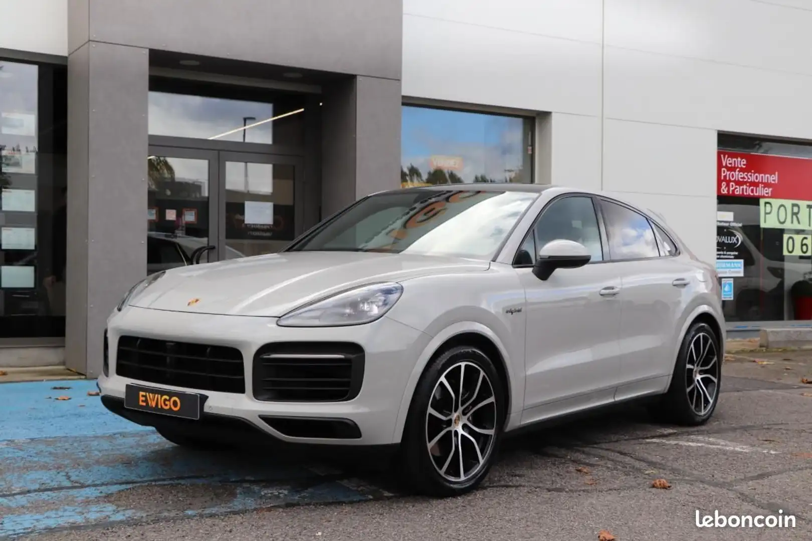 Porsche Cayenne 3.0 E-HYBRID 462H 340 PHEV 14.1KWH PLATINUM EDITION BVA Gris - 1