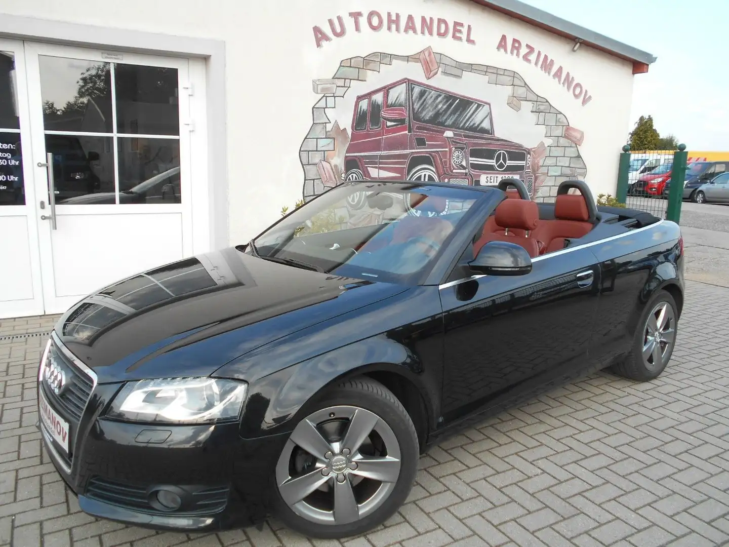 Audi A3 1.8TFSI Cabriolet Attraction NAVI/LEDER/KLIMA Schwarz - 1