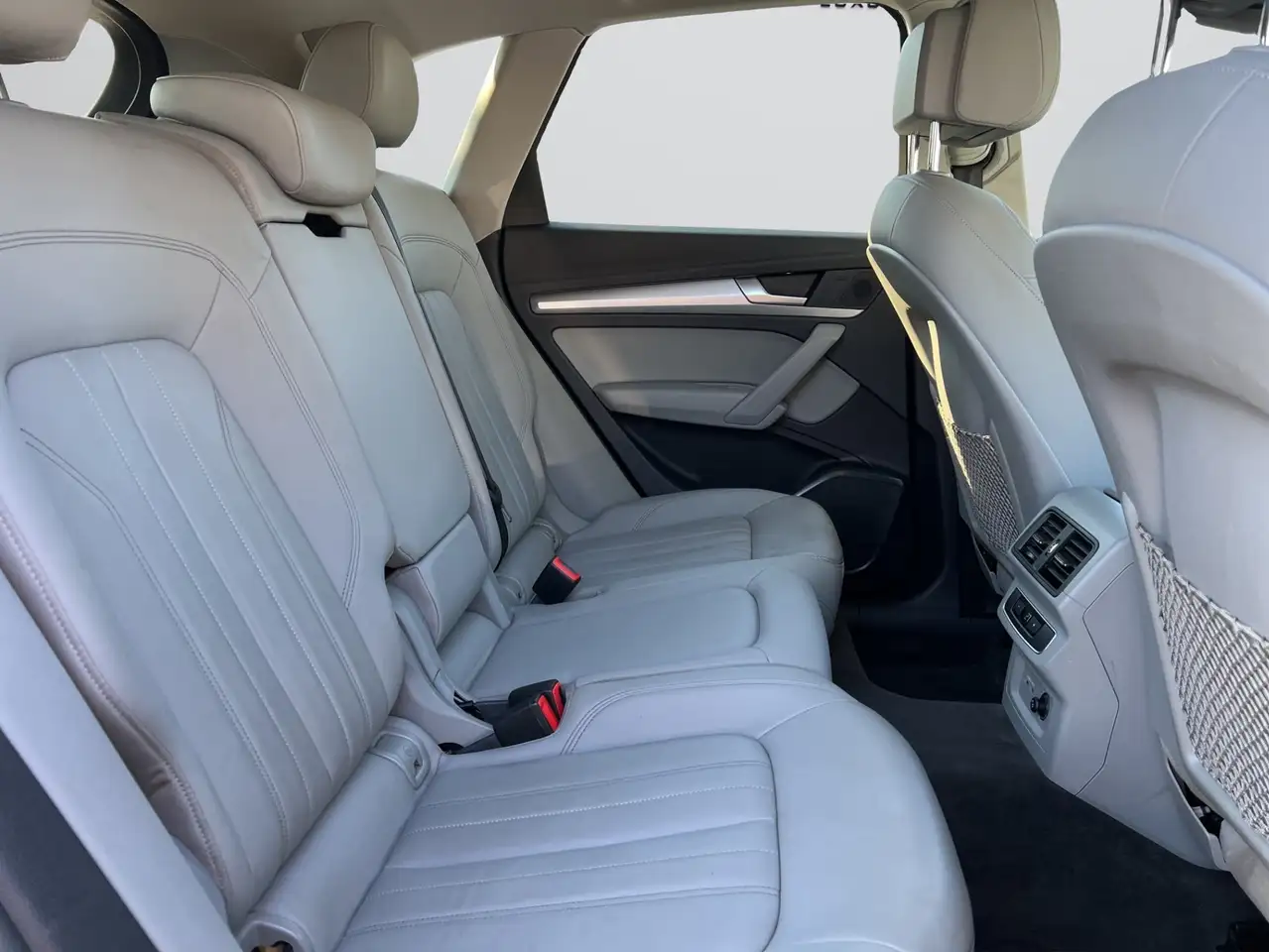 Audi Q5 снимка Audi Q5