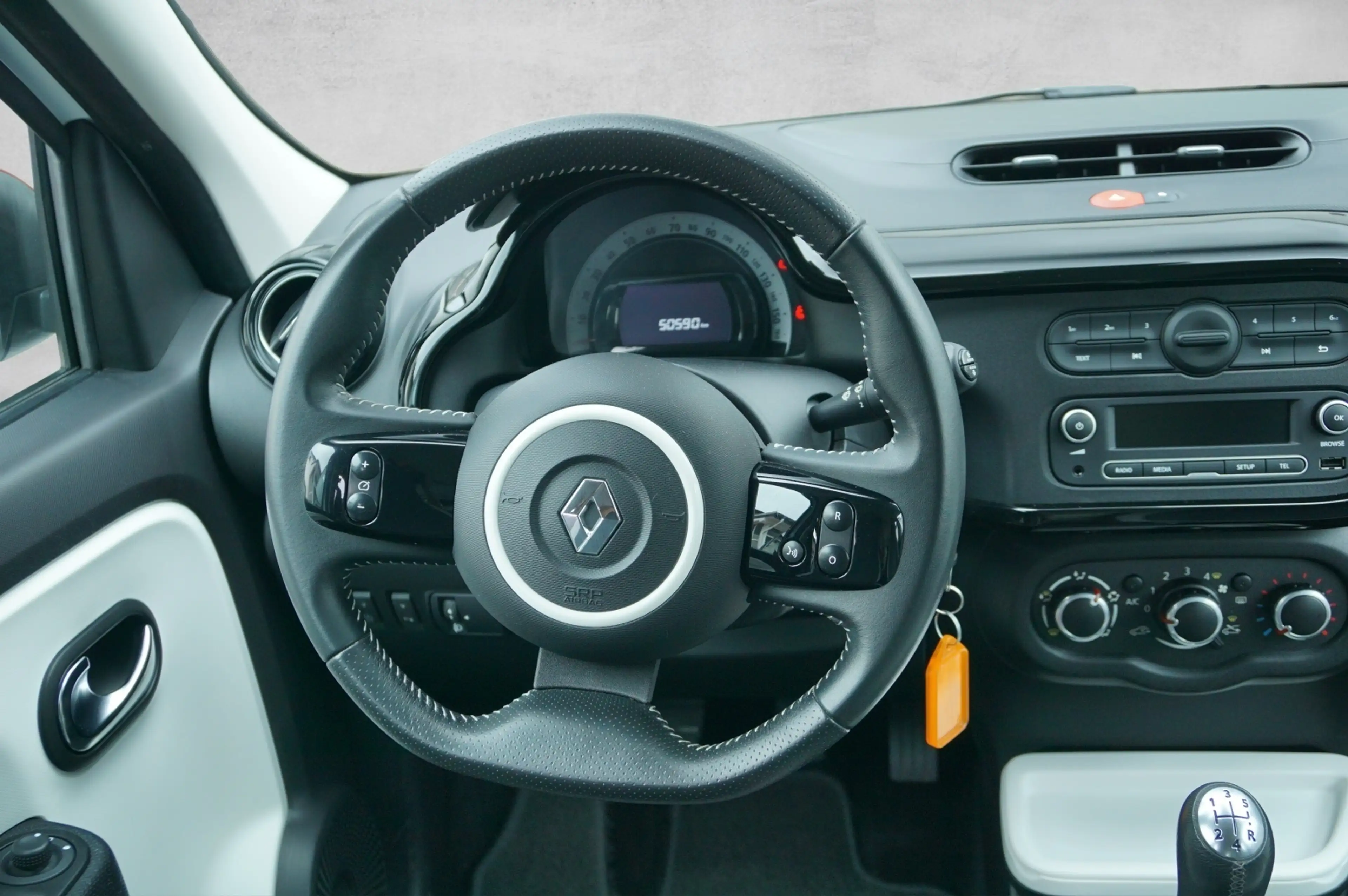 Renault Twingo 1.0 SCe Luxe Faltdach, Sitzheizung, WKR — photo 11