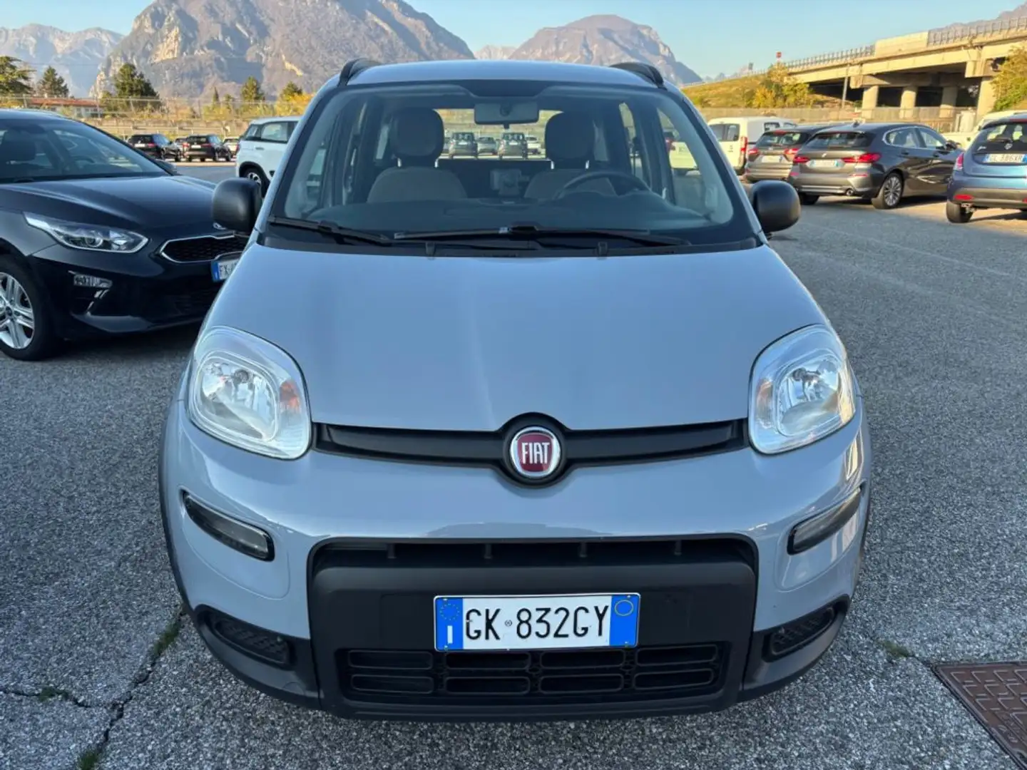 Fiat Panda 1.0 FireFly S&S Hybrid City Life Grijs - 2