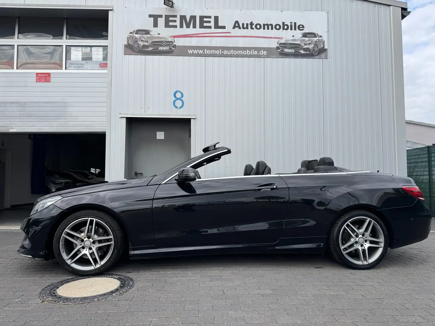 Mercedes-Benz E 220 E 220 d AMG SPORTPAKET*9-G*COMAND LED AIRSCARF Schwarz - 2
